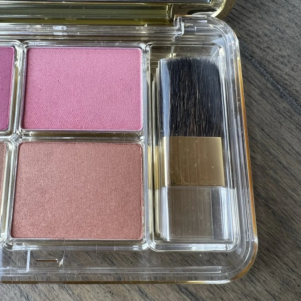 Estee Lauder Deluxe All Over Face Compact Blush Pink Bronze Goddess Bronzer
